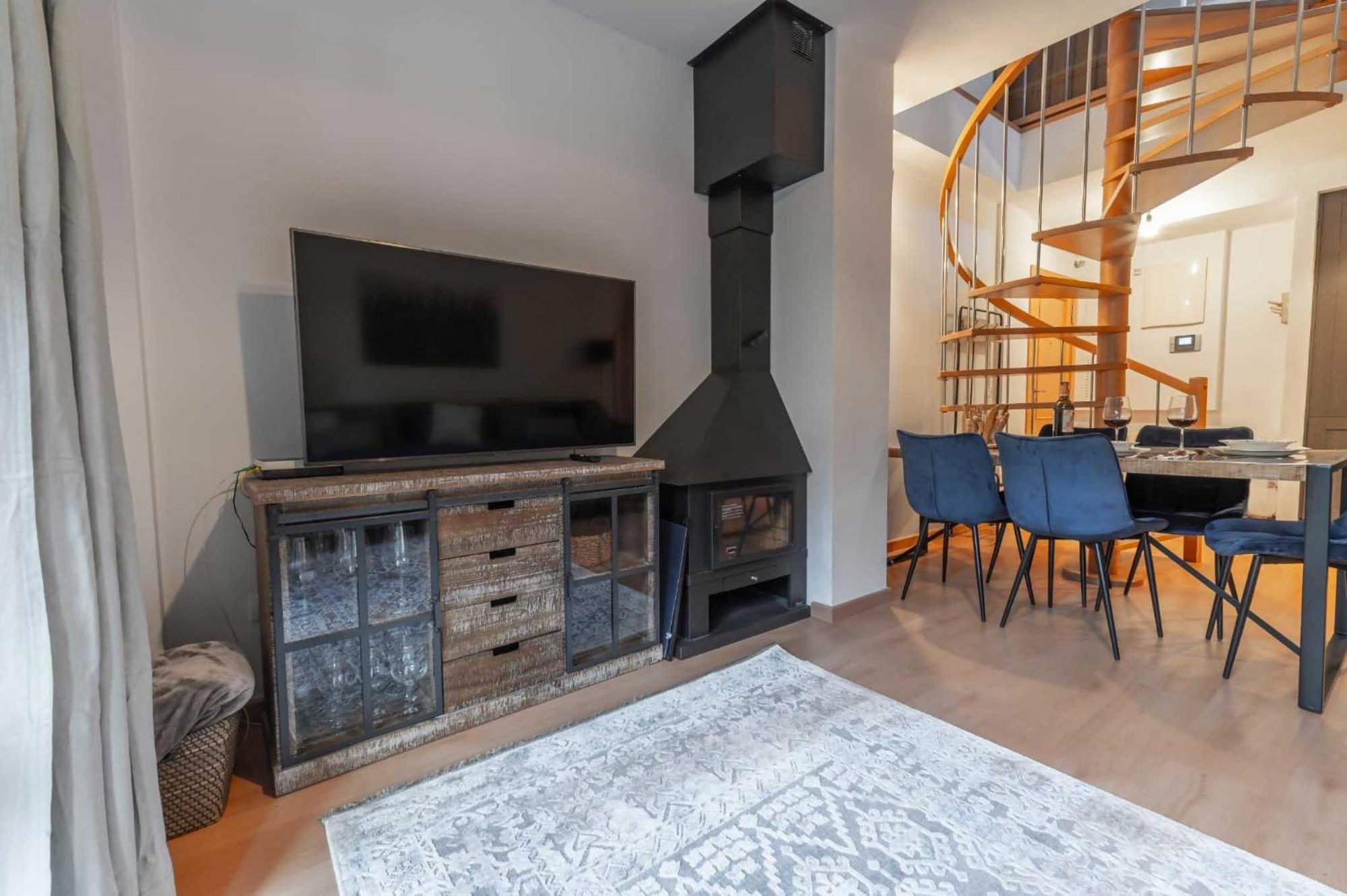 Ferienwohnung Loira Casa Sanchines Duplex De Lujo En Benasque Exterior foto